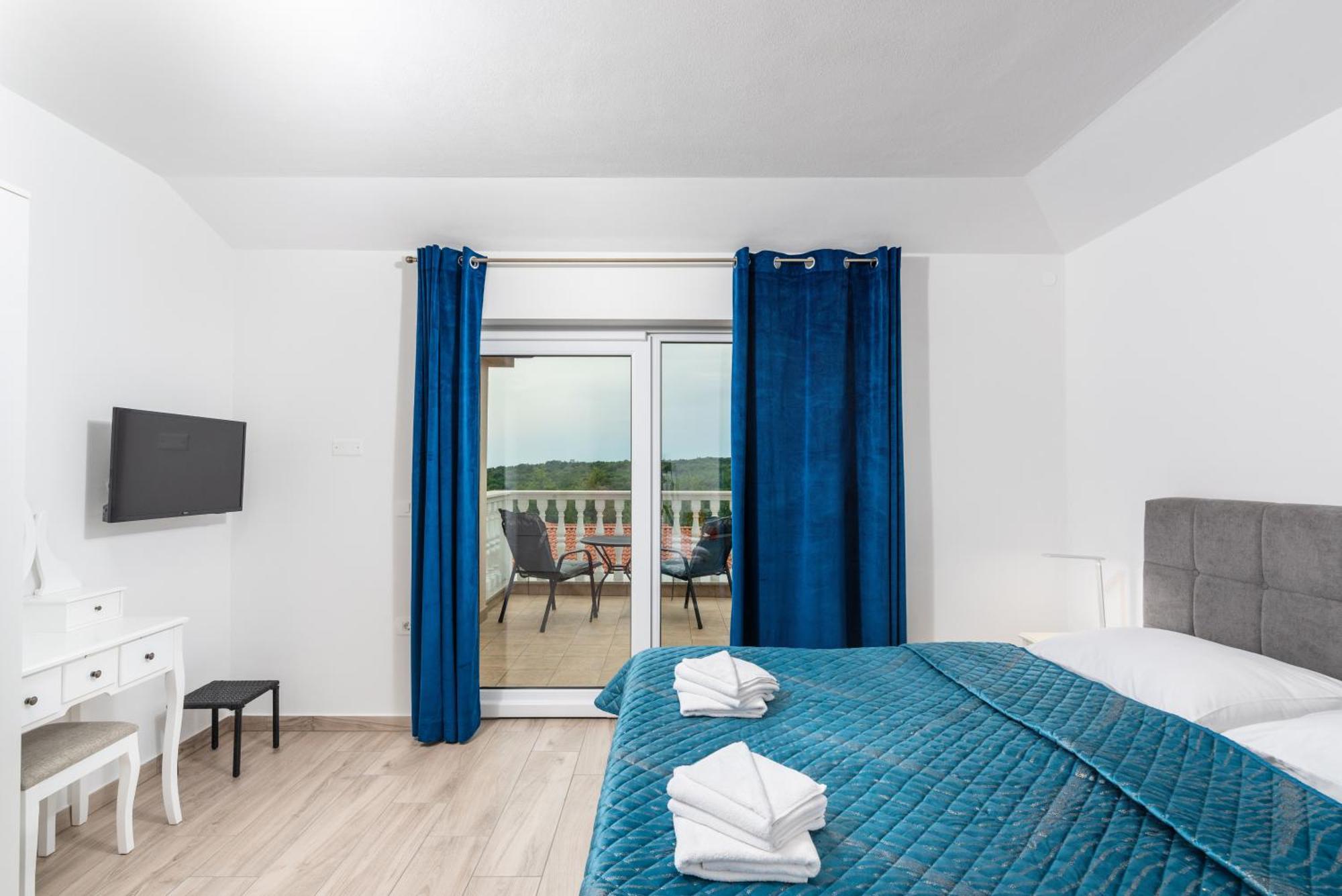 Villa Buroli With Pool, Sauna And Jacuzzi מראה חיצוני תמונה